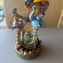 Aladdin Snow Globe Light Up