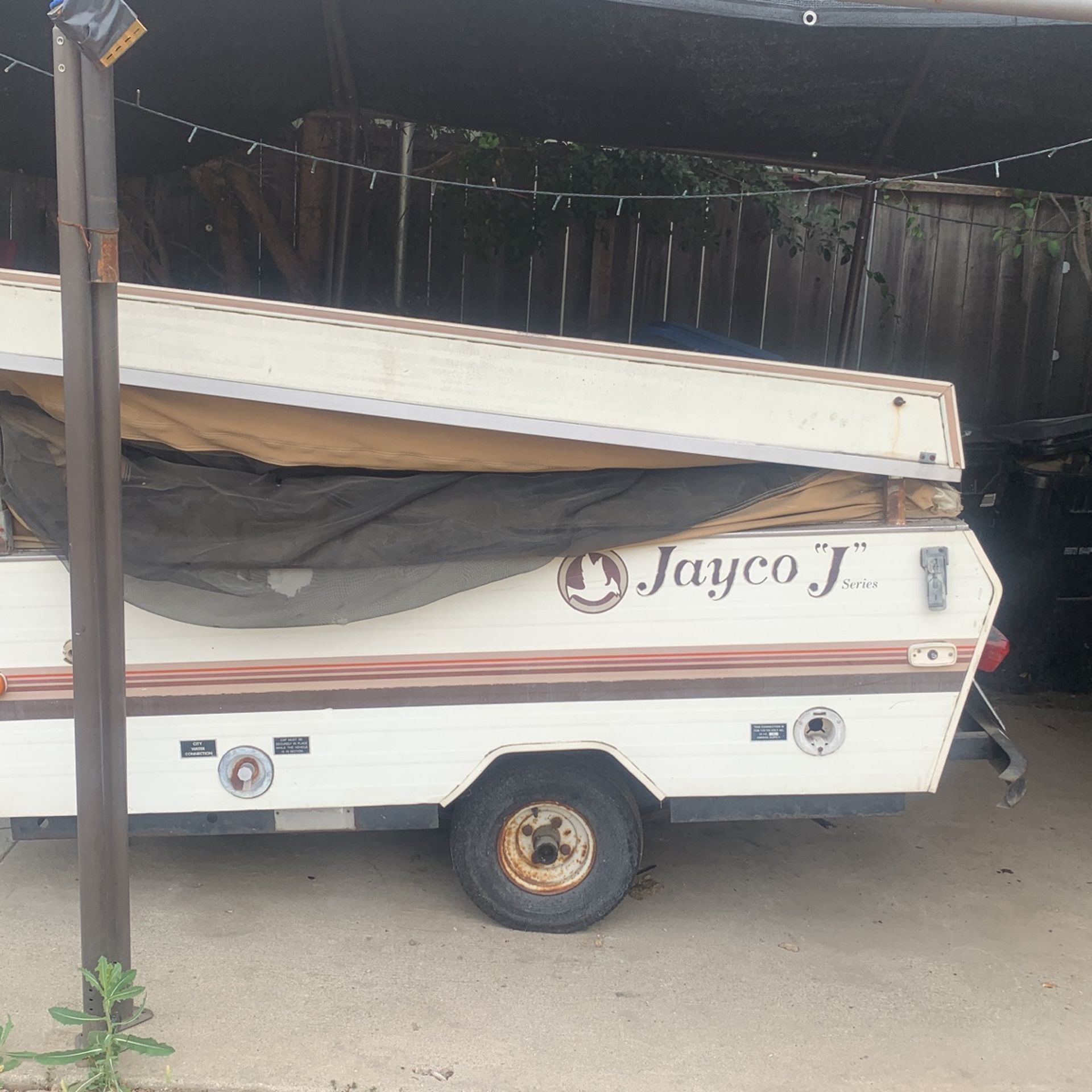 Pop Up Camper