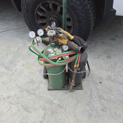 Cutting torch set