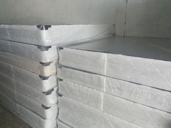 $260 Queen pillow top mattress and box spring. Brand new free delivery same day