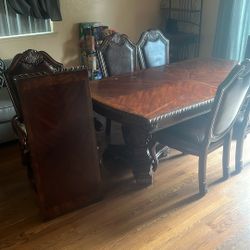 Kitchen Dining Table