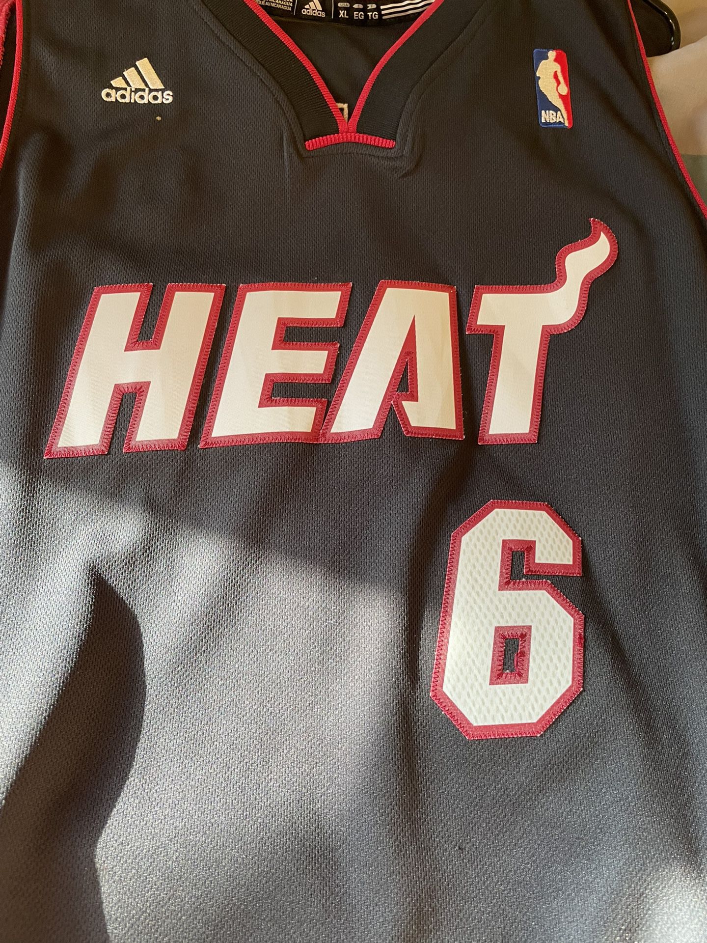 NBA LeBron James Miami Heat jersey for Sale in Chicago, IL - OfferUp