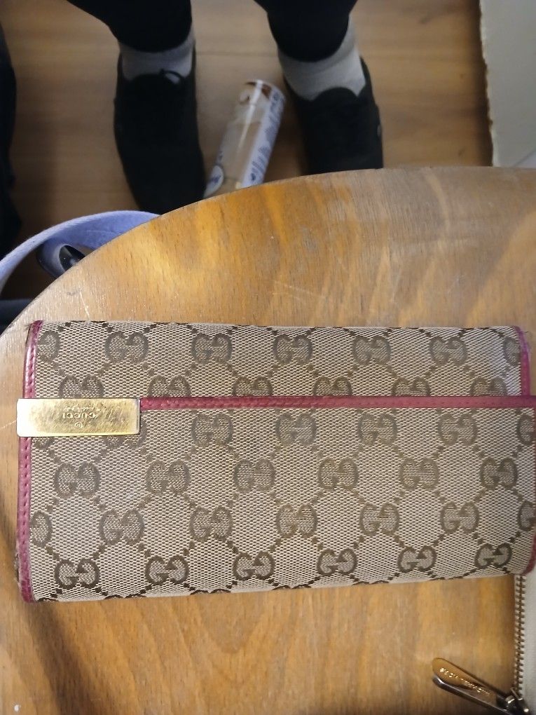 Gucci Wallet