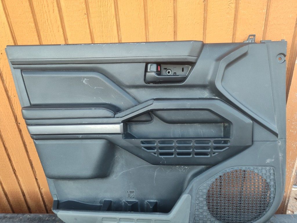 2024 Toyota Tacoma Driver Side Doors Panel