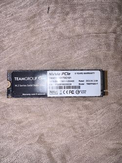 Team group m2 . 1 TB SSD w/ nvme