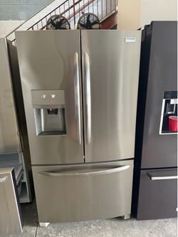 36 Frigidaire like new FRIDGE REFRIGERATOR NEVERA HELADERA FRIO REFRIGERADOR GOOD CONDITION DELIVERY 🚚 FREE WARRANTY 100 DAYS 7️⃣8️⃣6️⃣4️⃣2️⃣0️⃣1️⃣3️