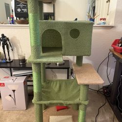 Free Cat Tower