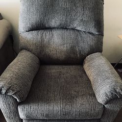 Automatic comfy recliner