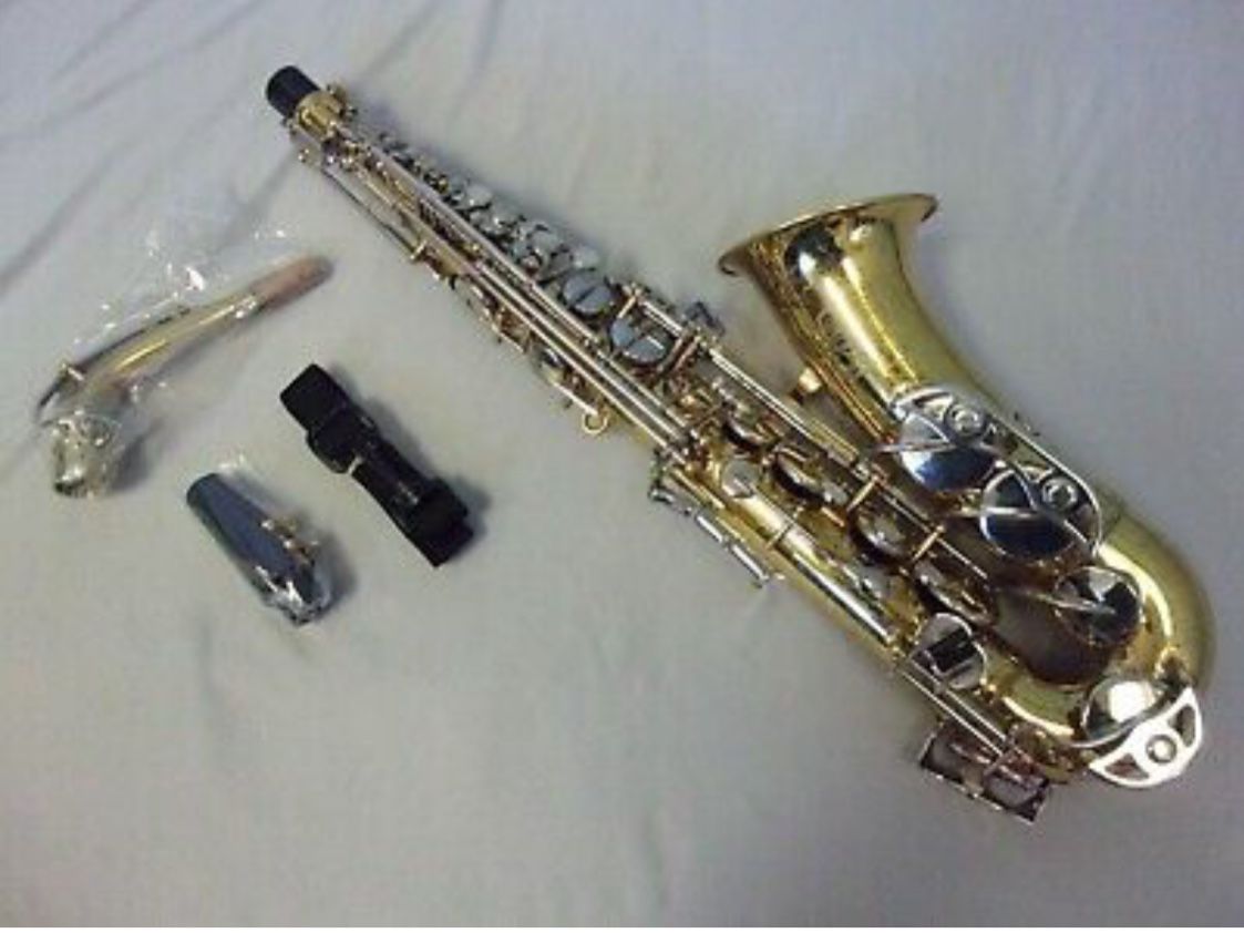 Alto Saxophone Bundy II