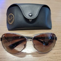 RB3386 - Aviator Sunglasses $70 Like New!