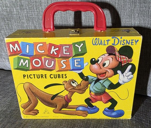 Vintage Walt Disney "Mickey Mouse Picture Cubes" puzzle set