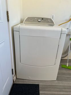 ✨Whirlpool Cabrio Gas Dryer – Excellent Condition!