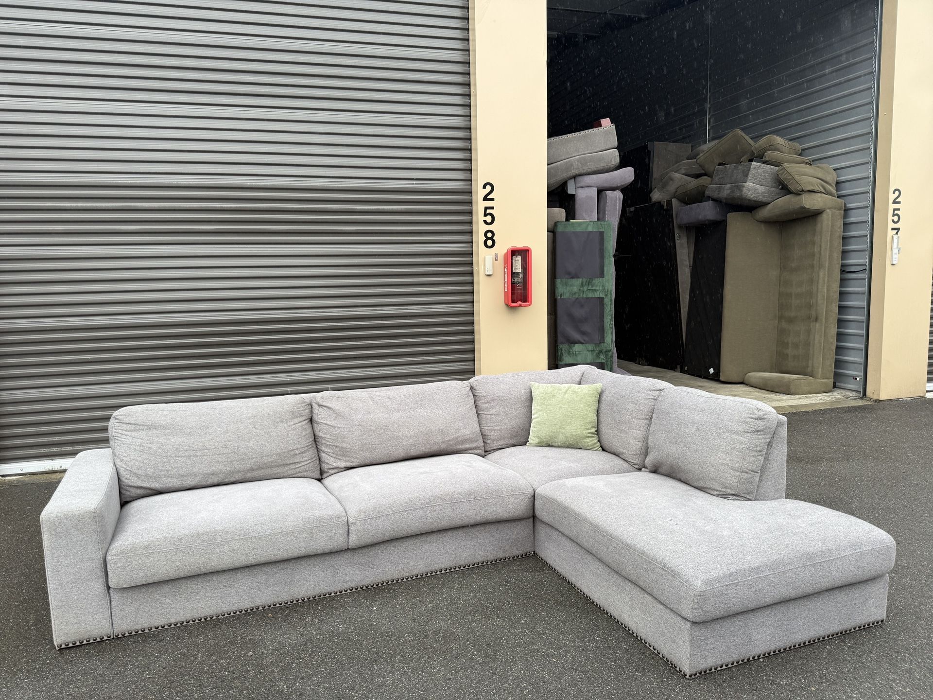 Sectional Couch 