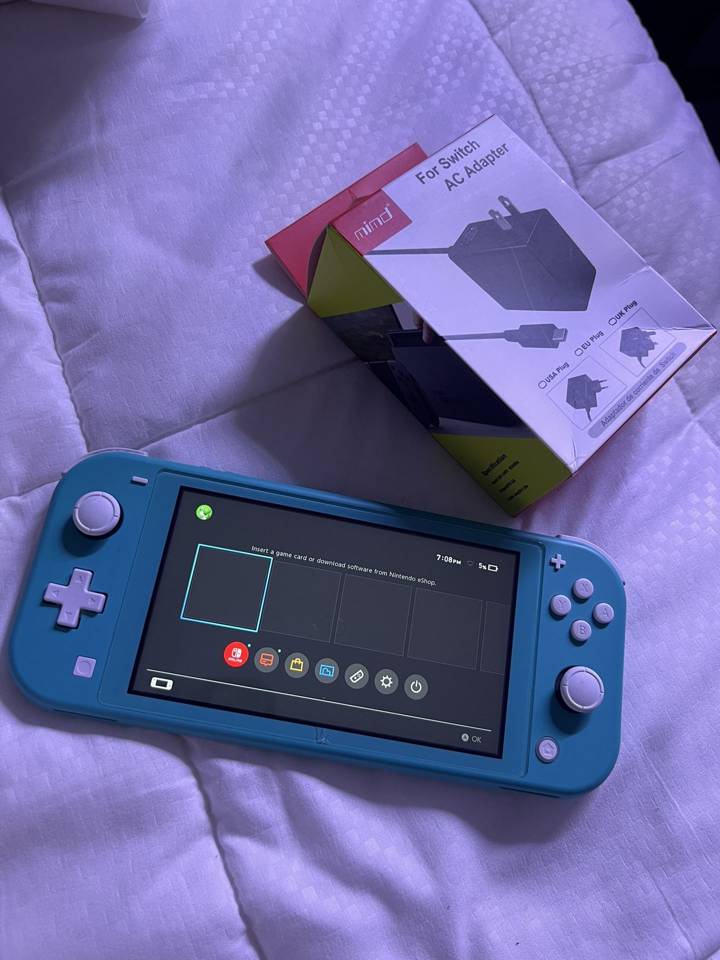Nintendo Switch Lite - Turquoise 32gb with charger