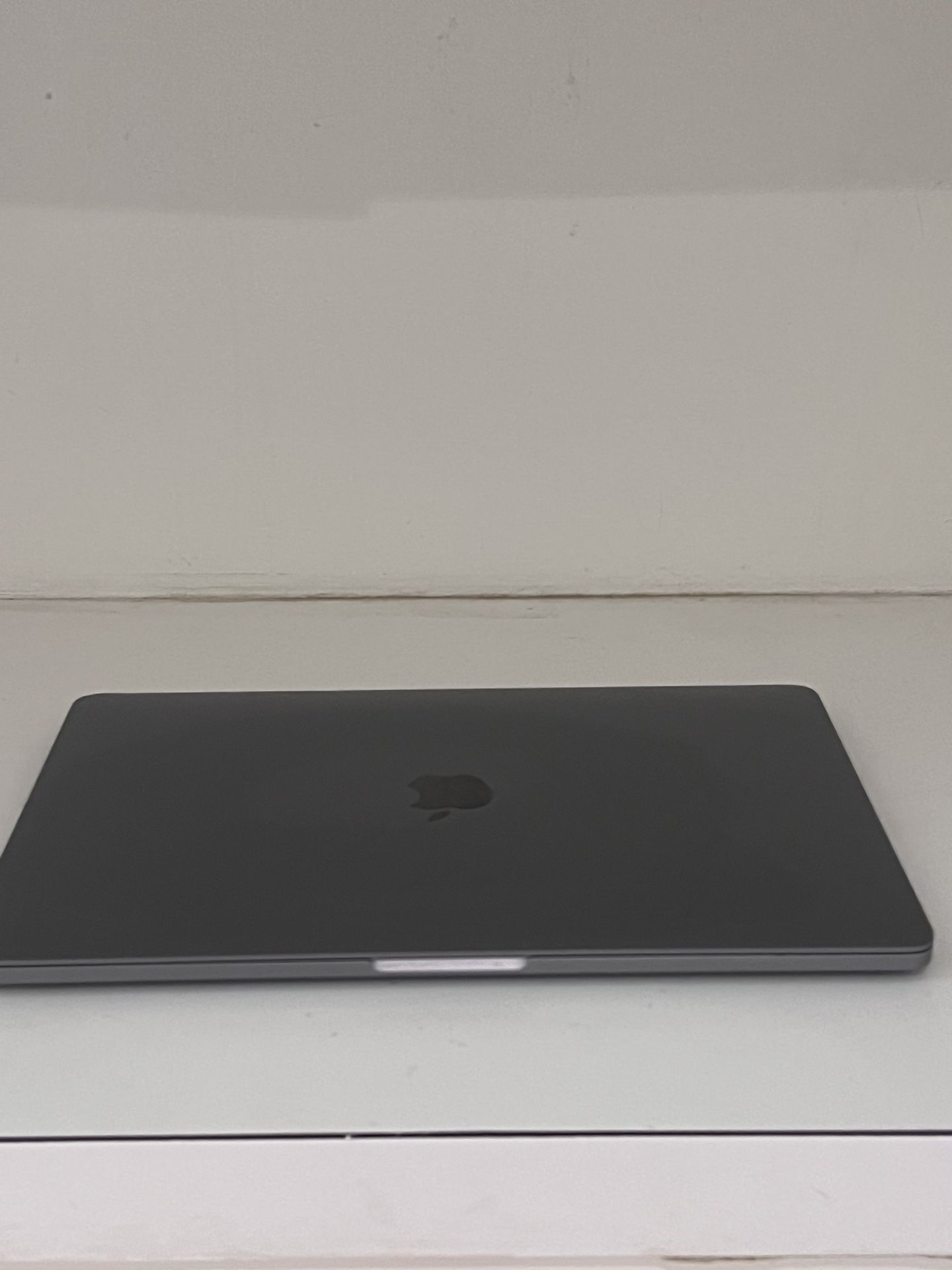 Mac Book Pro For Sale