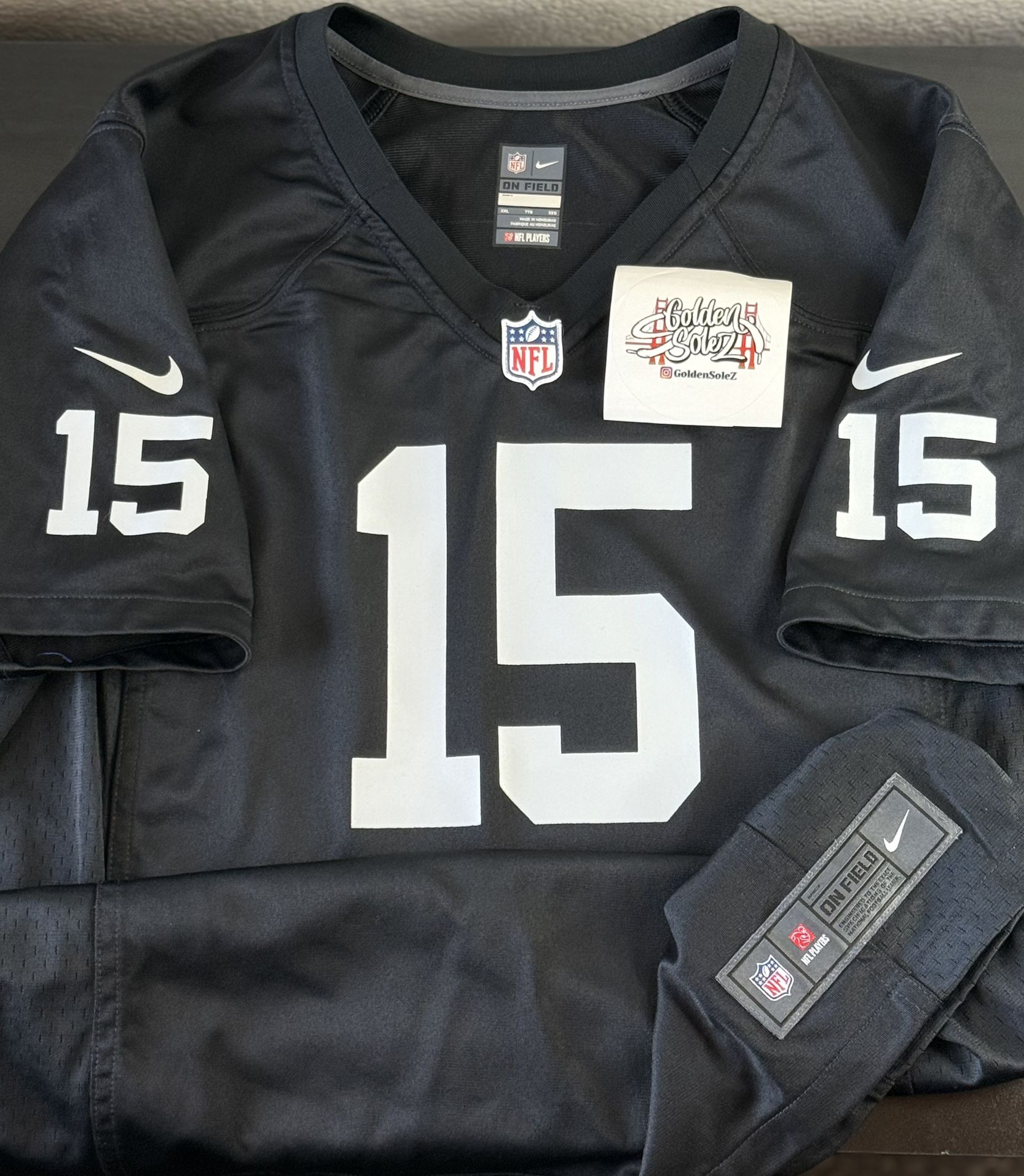 Woman Nike Vintage Oakland raiders 2XL $55