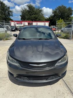 2015 Chrysler 200