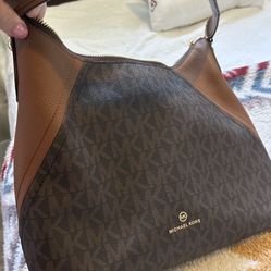 MK Bag For Women. 
