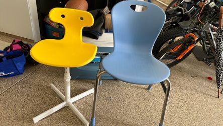 Kids Chairs - Free