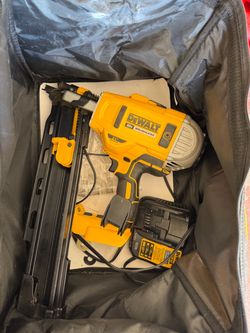 21 degree dewalt  framing nailer  set
