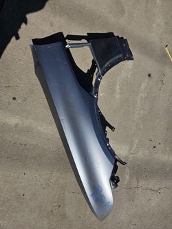 Cadillac Lyriq left fender Oem