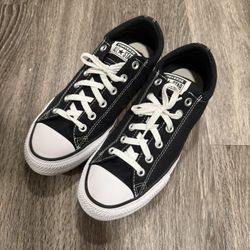 Boys Converse Size 7