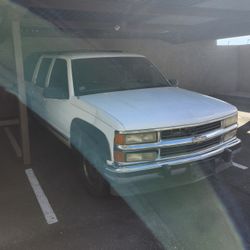 94 Suburban 