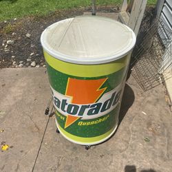 Vintage 1994 Gatorade Ice Down Cooler 