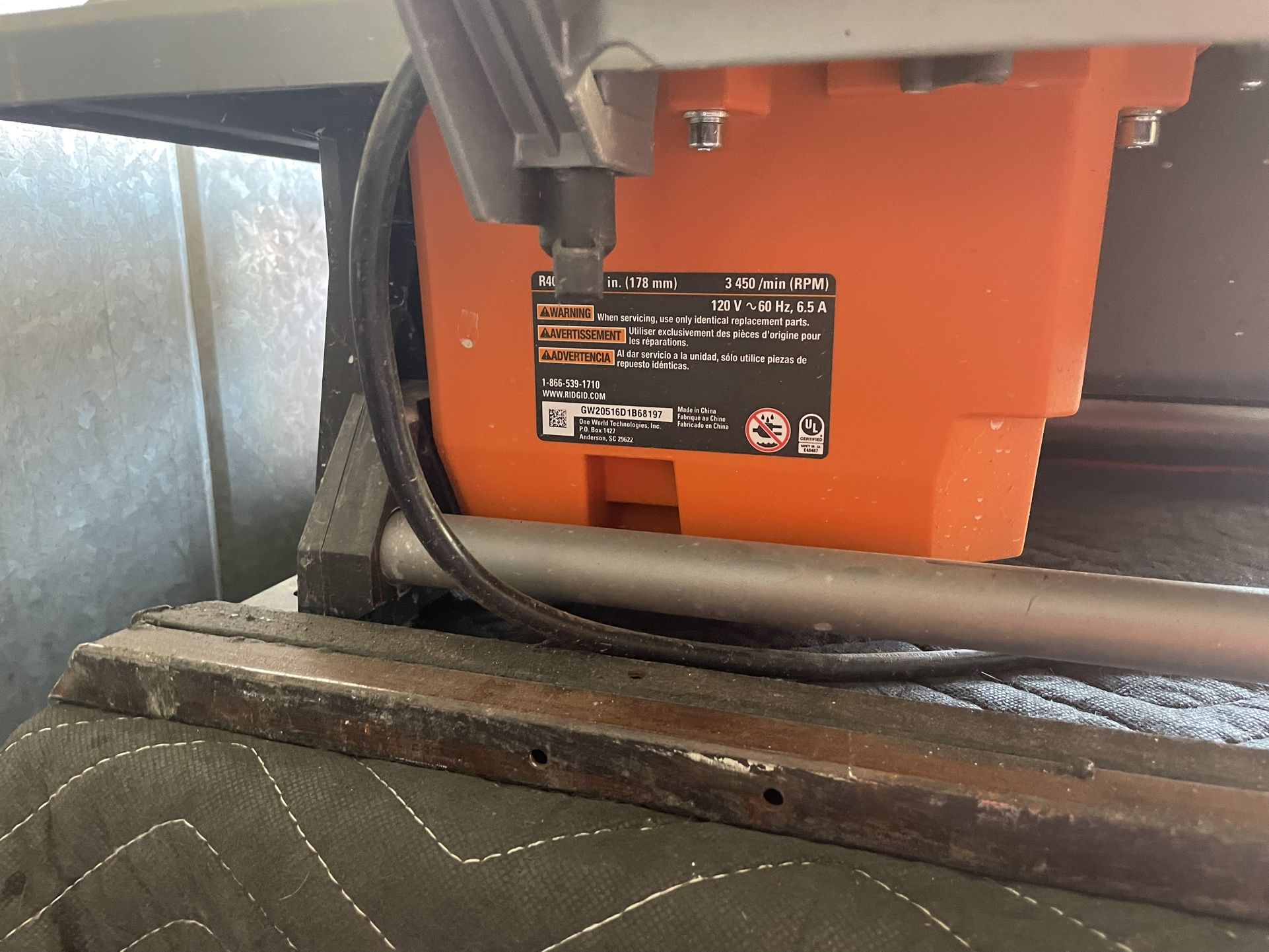 Ridgid 7 In. Table Saw