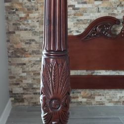 king size Hand carved hard wood (Stars Furniture )