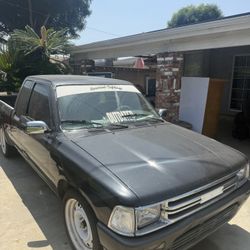 1989 Toyota Pick-Up