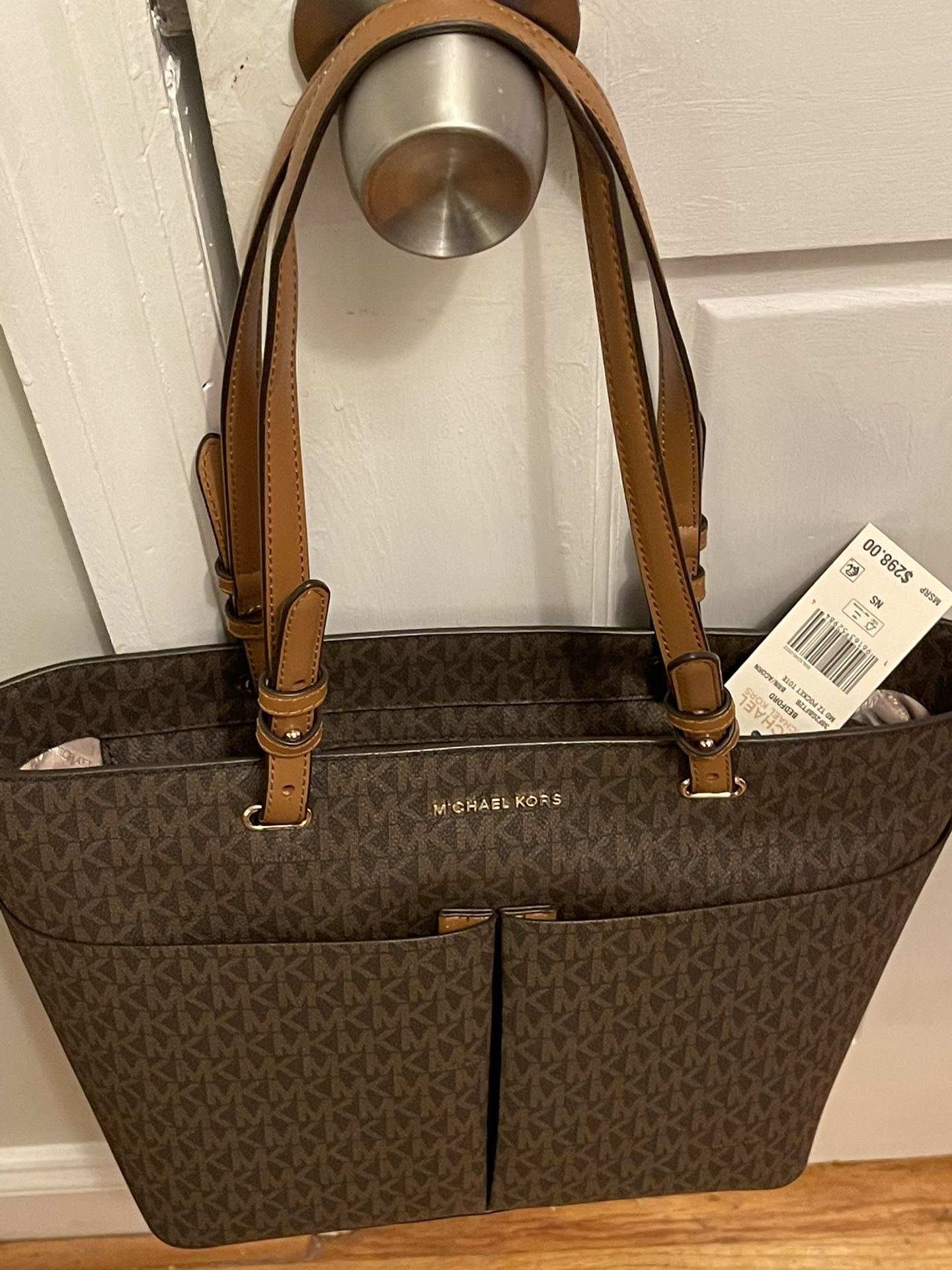 NEW Michael Kors Designer Authentic Purse