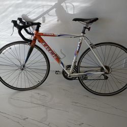 Road Bike Trek 1000 SL