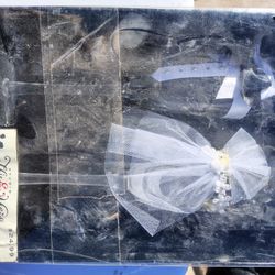 Mr And Mrs Champagne Wedding Set