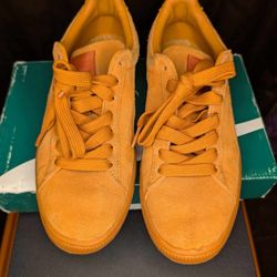 Suede Classic 'Iced Pack - Russet Orange. Men 5.5