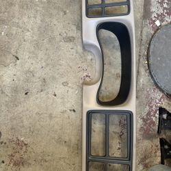 99-06 Chevy Dash Bezel