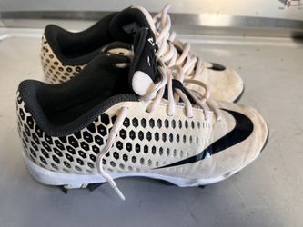 Kids Baseball Cleats, Nike Size 4.5