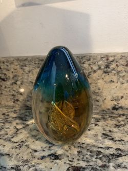 HAND BLOWN BEAUTIFUL GLASS DECOR