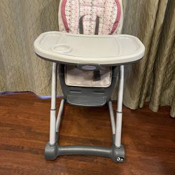 Graco Blossom 6 in 1 Convertible High Chair 