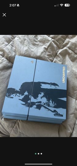 PS4 Uncharted Edition 