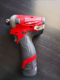 Milwaukee FUEL Cordless Impact Driver