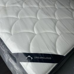Full Size Bed Mattress Dreamcloud Original Memory Foam Adjustable Serta Sealy Beautyrest Black Hybrid Purple Caspers Snow Saatva Avocado Stearns Leesa