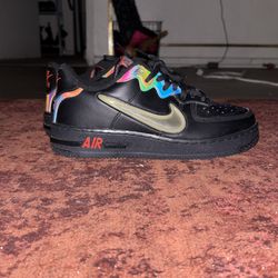 NikeAir Force 1 React 'Black Iridescent size 9.5