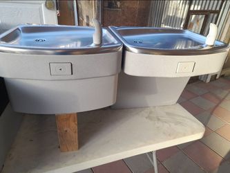 Murdock water fountain