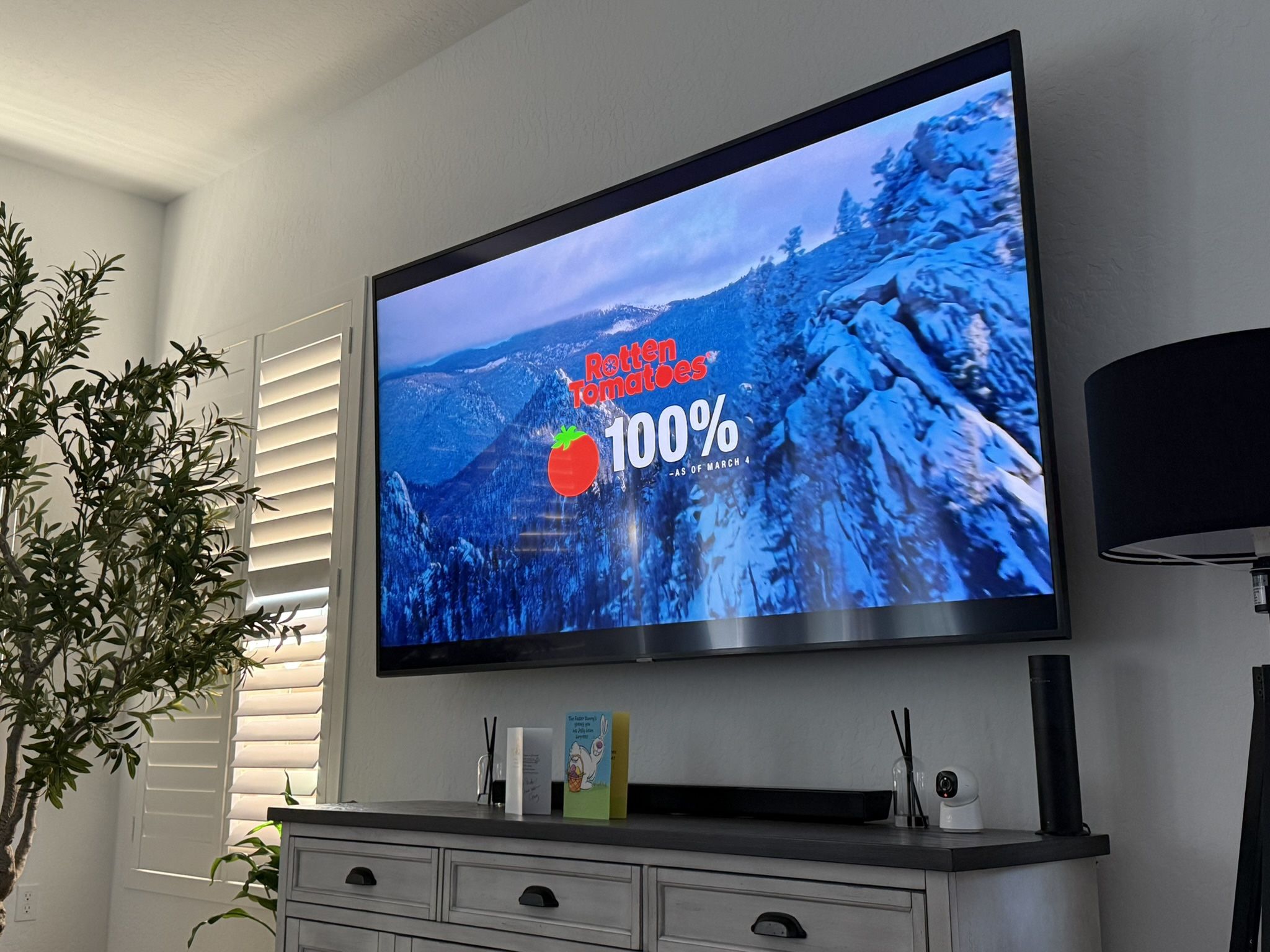 82” Samsung Smart TV 120hz
