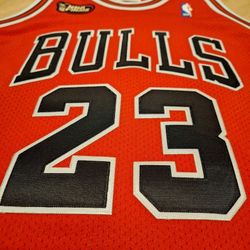 100% Authentic Michael Jordan Bulls Finals Jersey Size XL