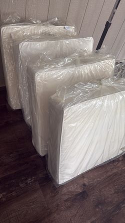 New Summer Classics cushions 27”x26”x6.5” each cushion $60 washable