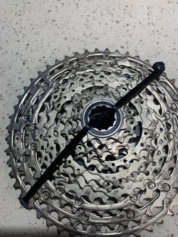Shimano  cassette deore 11 speed  like new