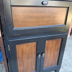 FREE!! Martini Bar With Light & Liquor Cabinet! 