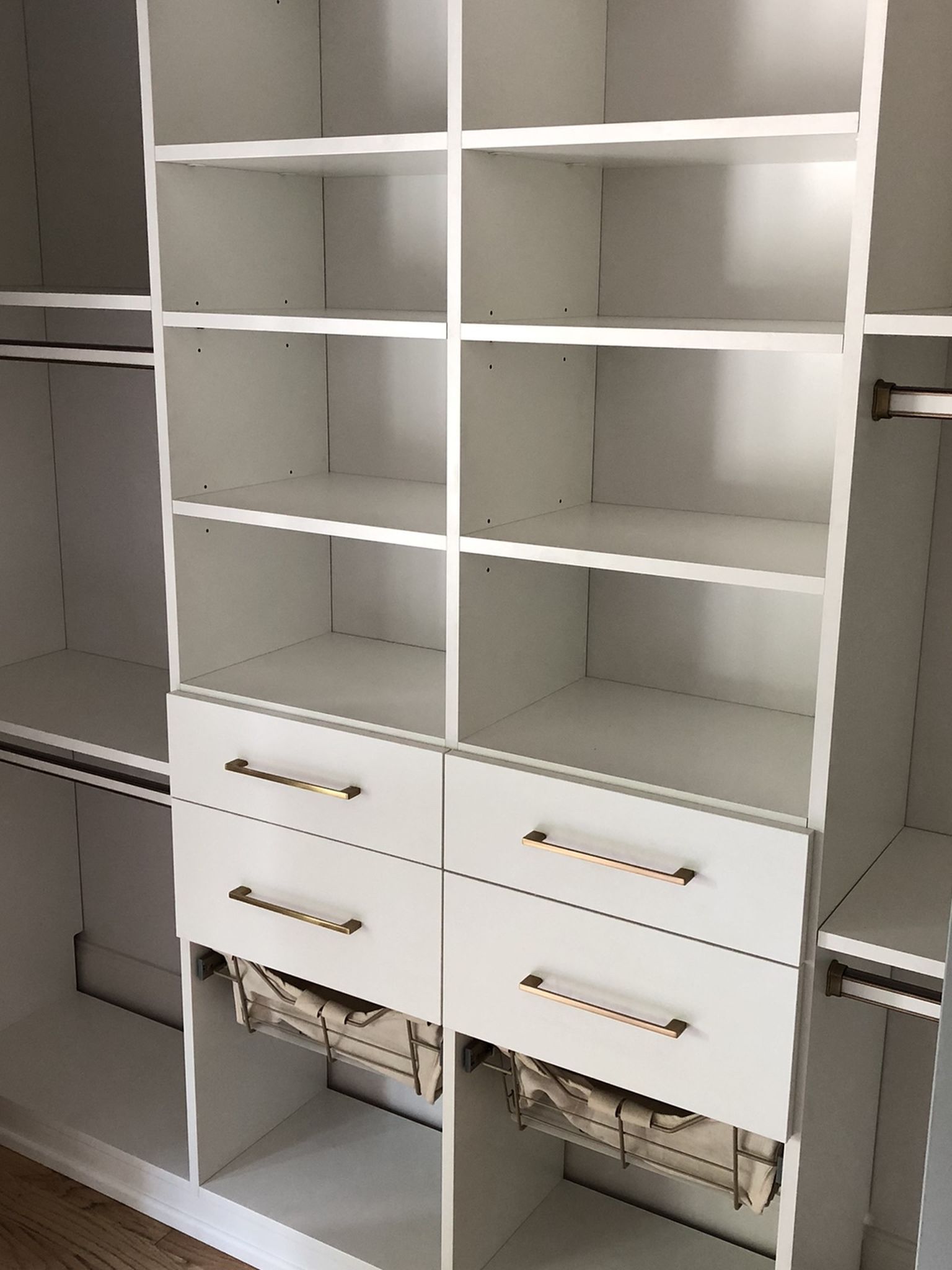 Custom Closet Shelving 